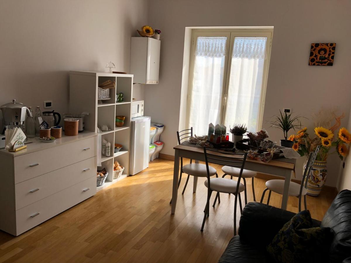 Il Giardino Della Reggia Bed and Breakfast Caserta Eksteriør billede
