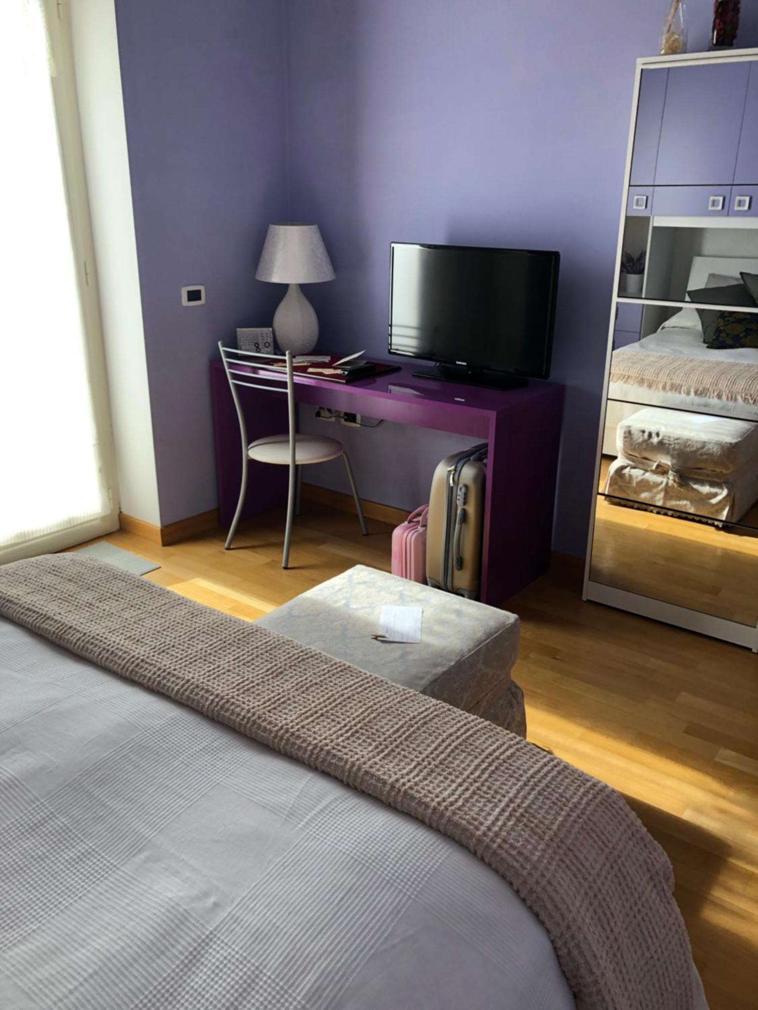 Il Giardino Della Reggia Bed and Breakfast Caserta Eksteriør billede